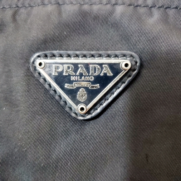Prada auth black nylon pouch crossbody bag w strap - Picture 7 of 15